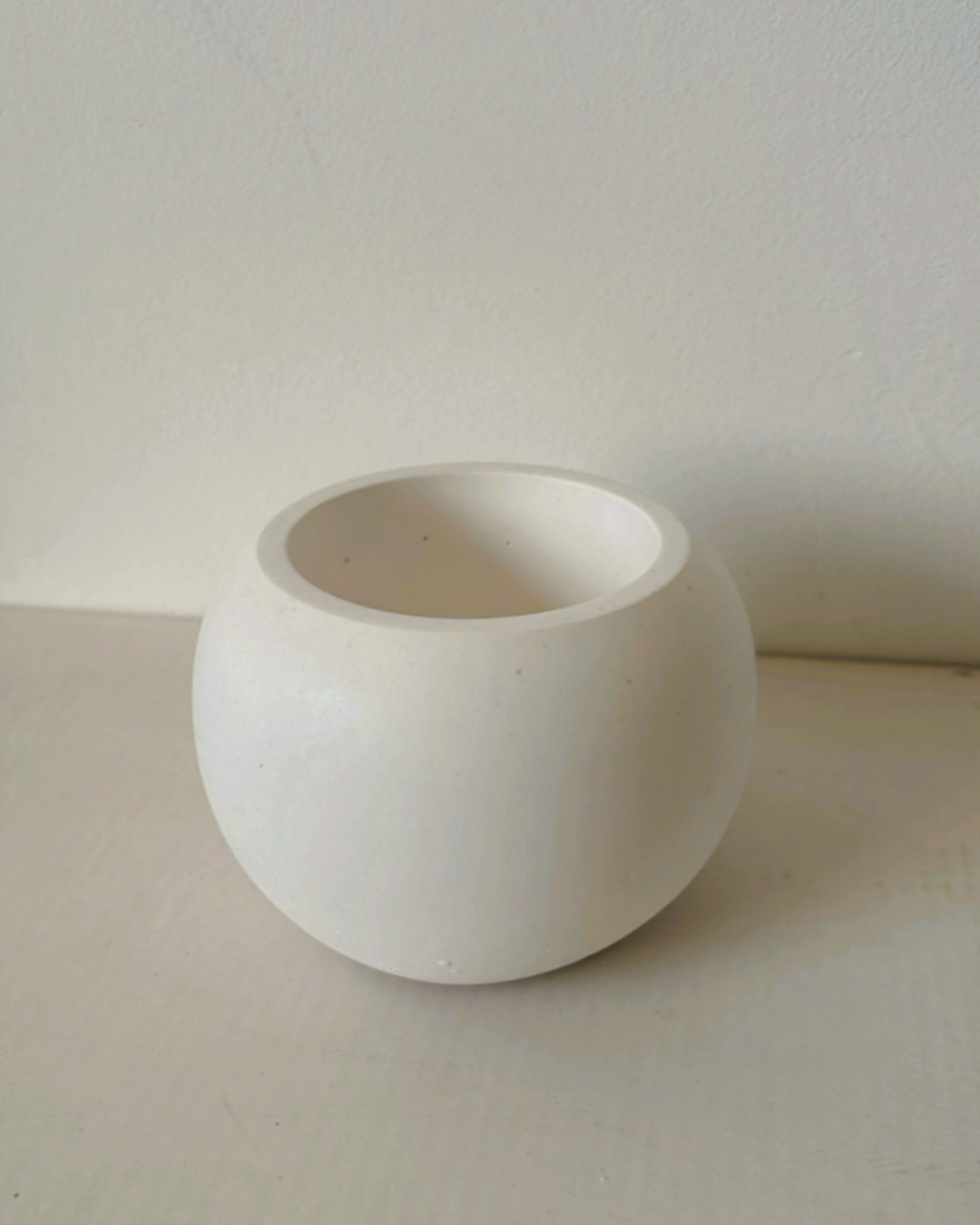 Round Jar