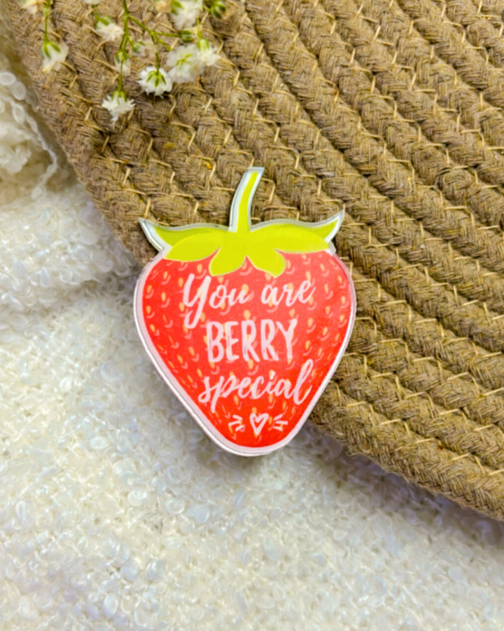 Strawberry- Magnet