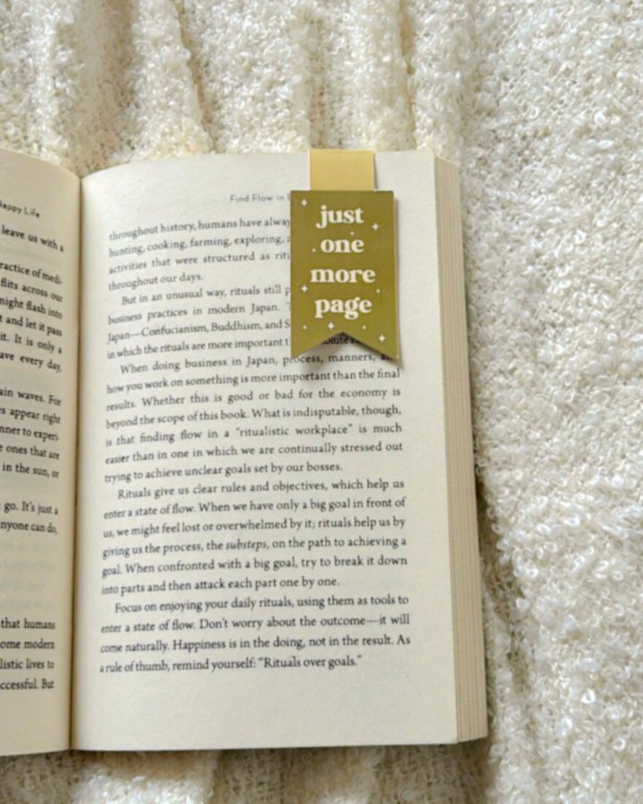 Green Just One More Chapter- Magnetic Bookmark