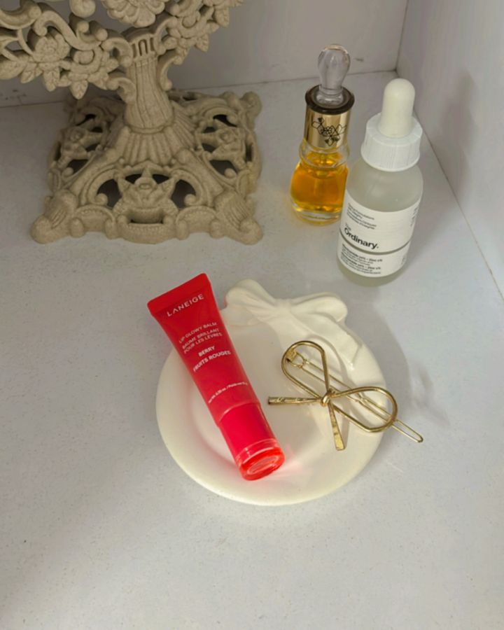 Mini Bow Tray